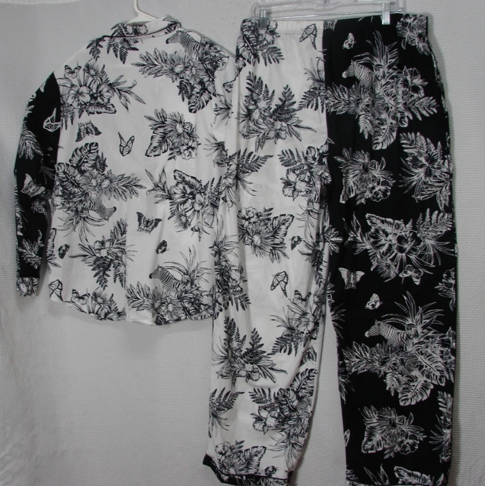 Victoria's Secret Black and White Floral Pajama Set - Picture 3 of 3